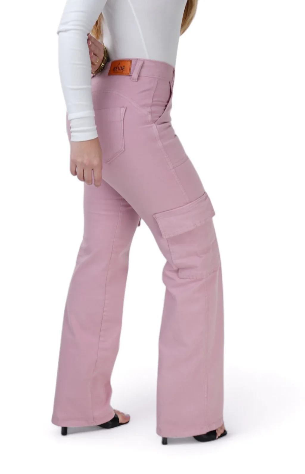 CALÇA JEANS FEMININA - WIDE LEG CARGO BLUSH