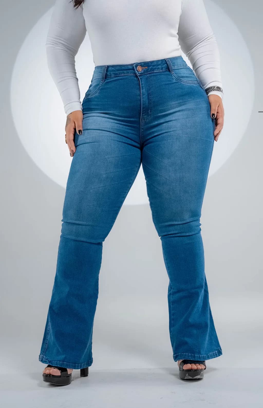 CALÇA JEANS PLUS SIZE - FLARE SKY